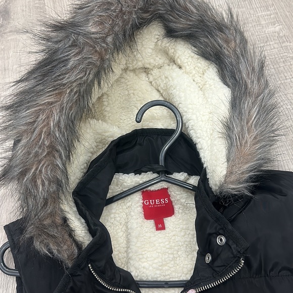 Women’s Guess Winter Vest Size M - Picture 2 of 7